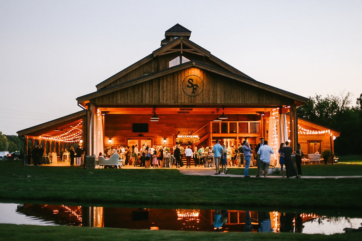 The Barn at Sycamore Farms: luxury event venue – luxury event venue